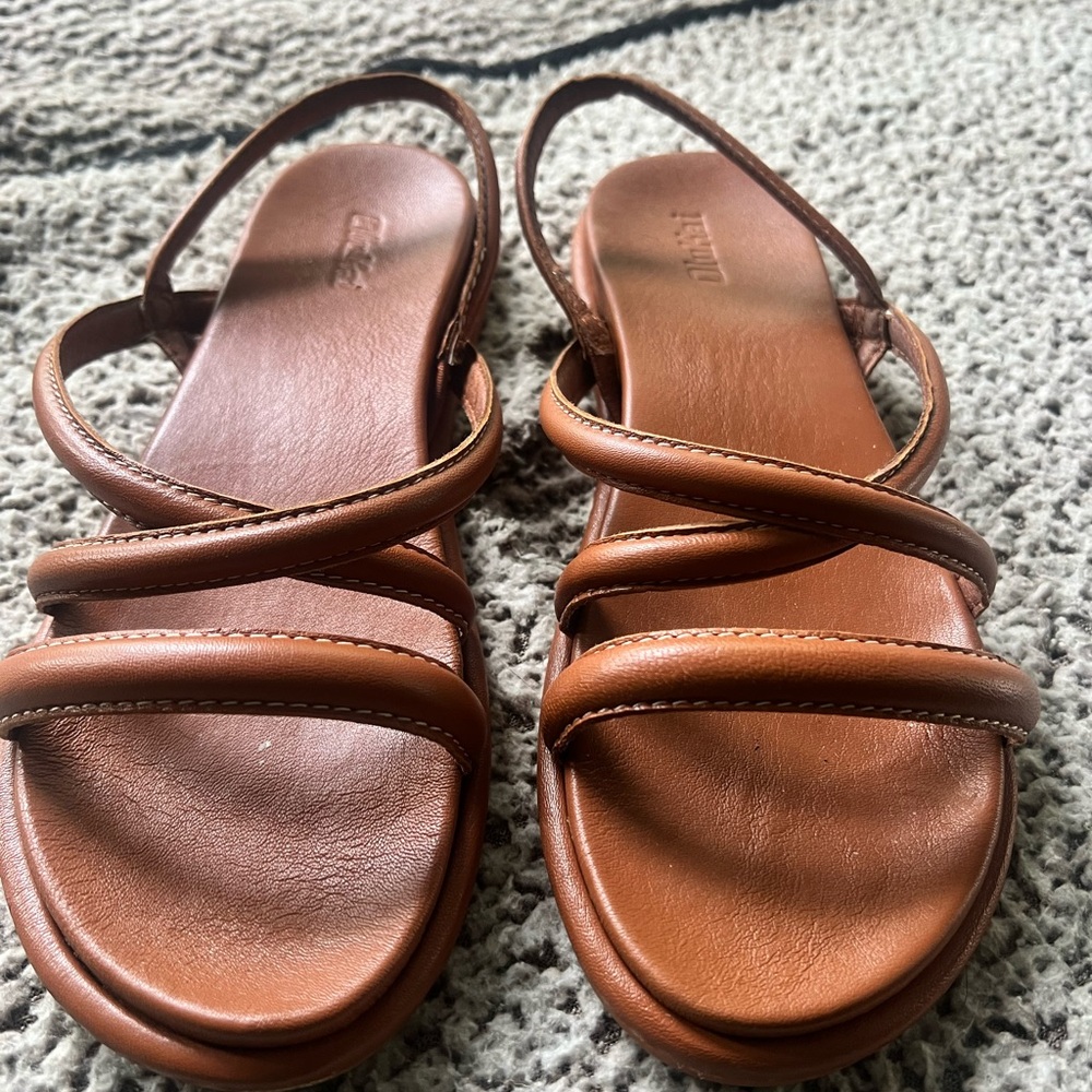 OluKai Tan Leather Strappy Sandals